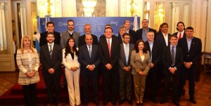 presidentes-junto-al-gobernador-700x352